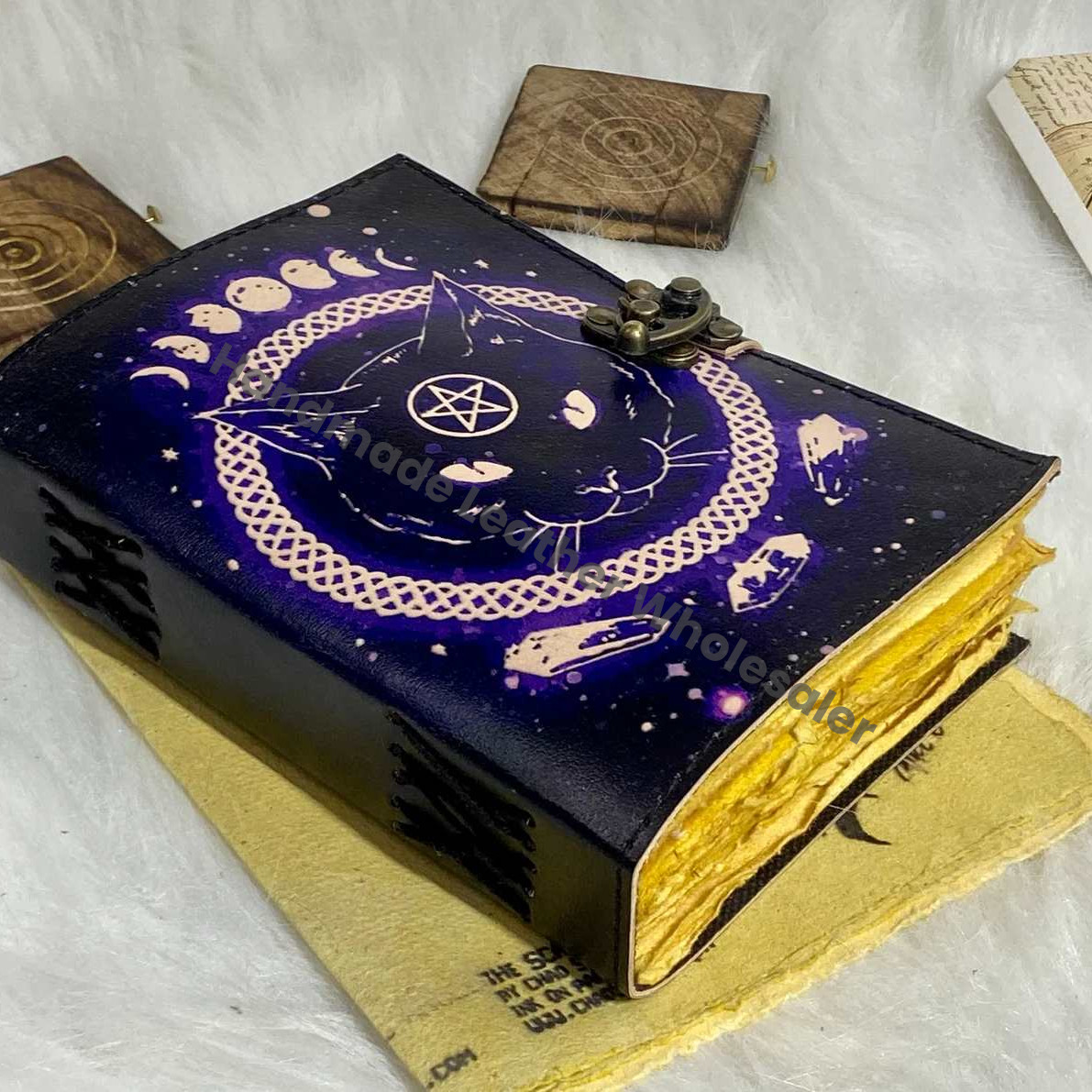 Celtic Cat Leather Journal: Vintage Book of Shadows Grimoire