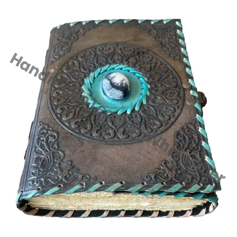 Classic Vintage Spell Book Shadows Leather Hardcover Custom Logo Notebooks Sketchbook Gift Women Artist Diary Planner Handmade