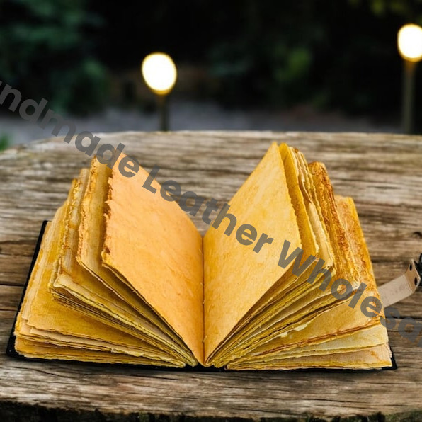 Cthulhu Leather Journal – Octopus Tentacle Grimoire, Gothic Horror