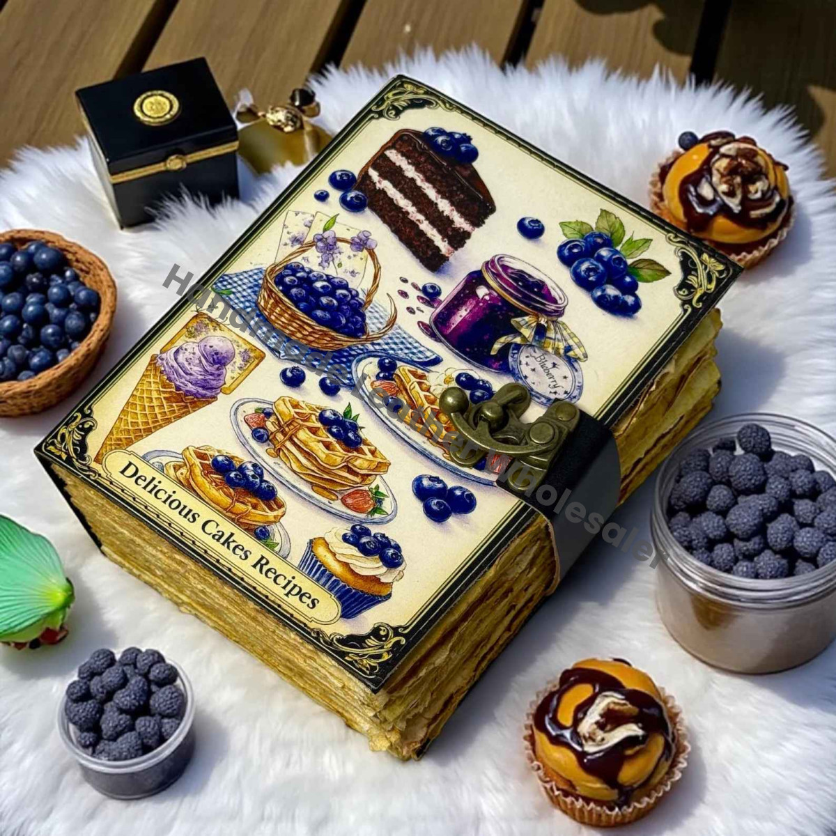 Delicious Cakes Recipe Journal – Handmade Leather Blank Cookbook, Dessert Lover Gift, Kitchen Notebook, Vintage Baking Journal