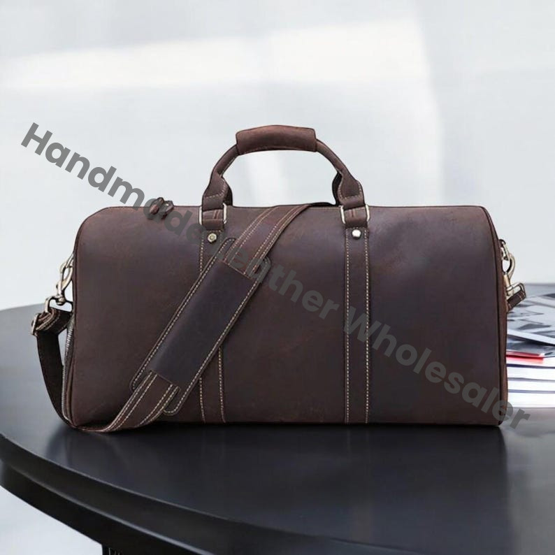 Handmade Full Grain Leather Duffle Bag: Vintage-Inspired Weekender