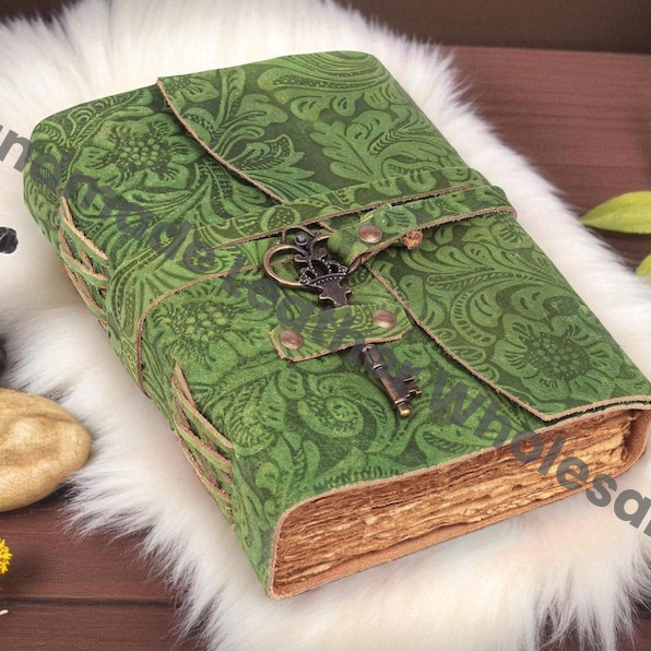 Handmade Garden Flower Leather Journal Book of Shadows Witchcraft Notebook Handmade Vintage Sketchbook Antique Key, Deckle Edge Paper Gift