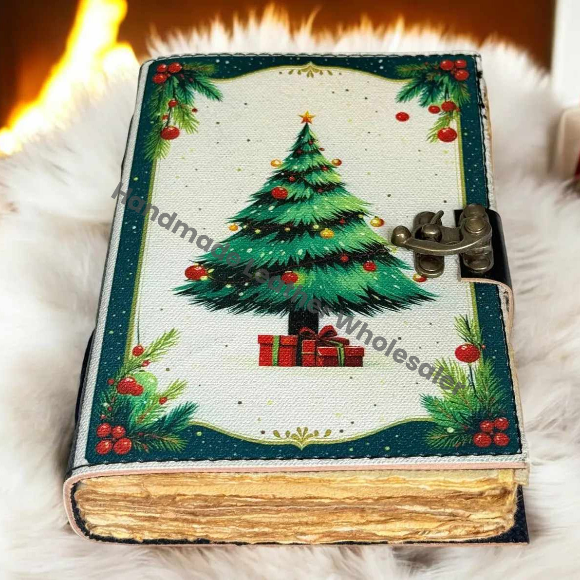 Handmade Leather Christmas Journal: Vintage Tree, Festive Scrapbook