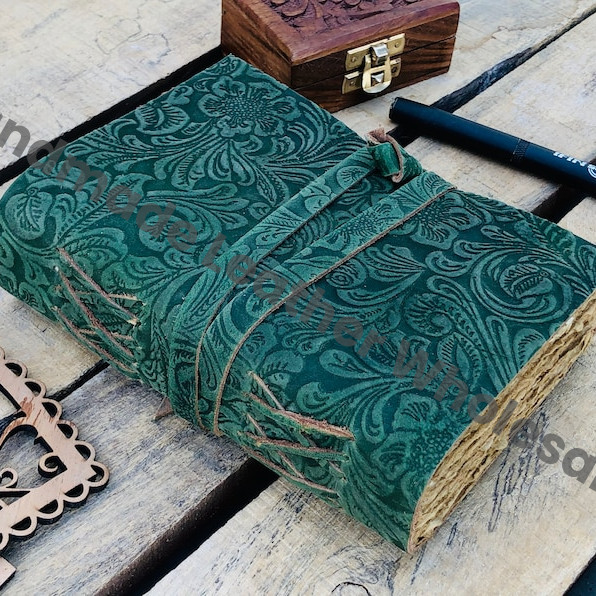 Handmade Leather Journal: Antique Deckle Edge Paper, Sketchbook