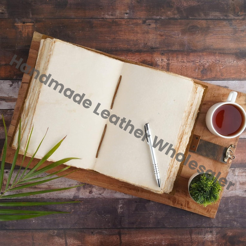 Handmade Leather Junk Journal | DND Journal | Travel Diary | Nature Journaling Notebook | Vintage Scrapbook, Deckle Edge Paper Lock Closure