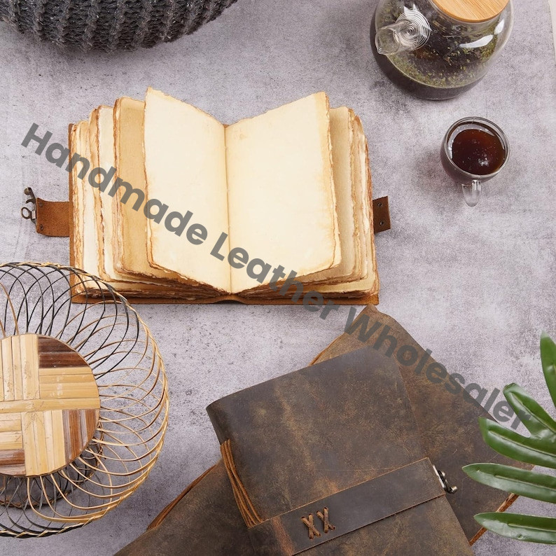 Handmade Leather Junk Journal | DND Journal | Travel Diary | Nature Journaling Notebook | Vintage Scrapbook, Deckle Edge Paper Lock Closure