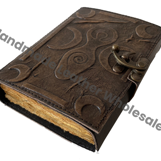 High Quality Vintage Hardcover Leather Journal Handmade Spiral Binding Saddle Stitching Eco-friendly Gift Diary Notebook