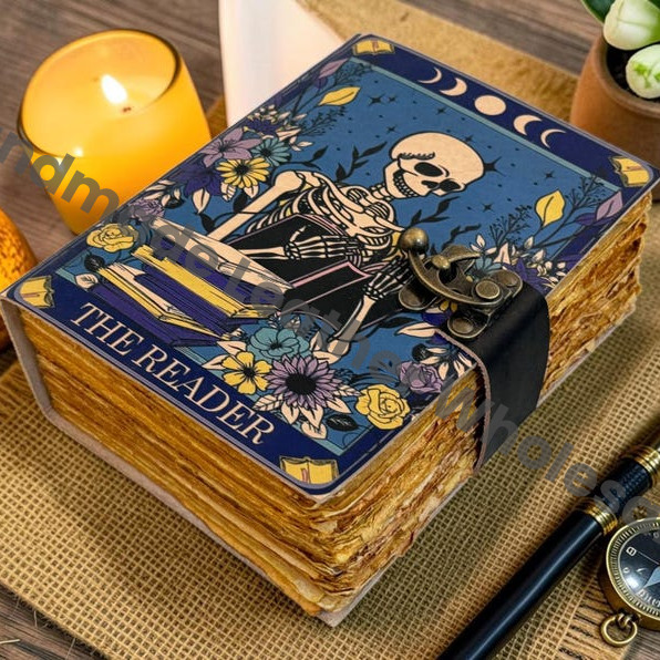HLW Handmade Leather Grimoire Tarot Journal – The Reader Skeleton Witchcraft , Deckle Edge Paper