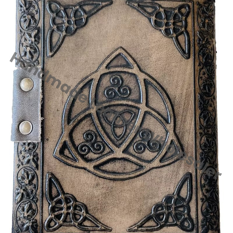 Magic of Spell Wiccan Sketchbook Deckle Old Pages Leather Journal Pentagram Women Vintage Book of Shadows Celtic Blank Planner