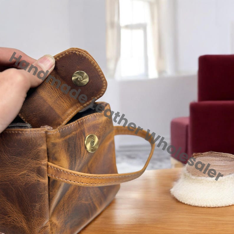 Personalized Leather Dopp Kit: Groomsmen Gift, Monogram Toiletry Bag