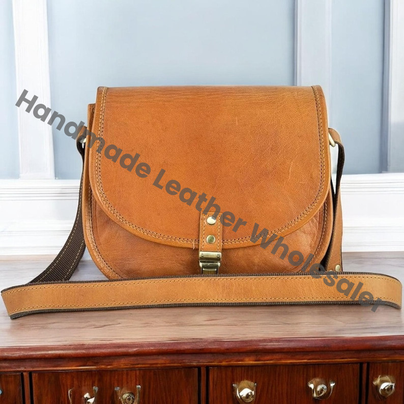 Personalized Leather Saddle Bag: Boho Crossbody Purse