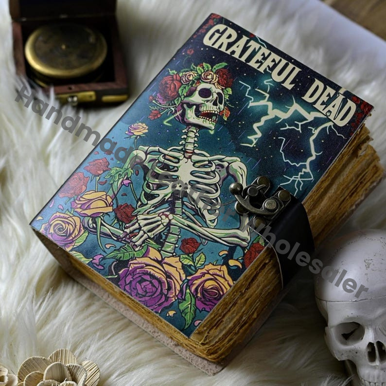 Skull & Roses Leather Journal: Gothic Handmade Diary with Lock