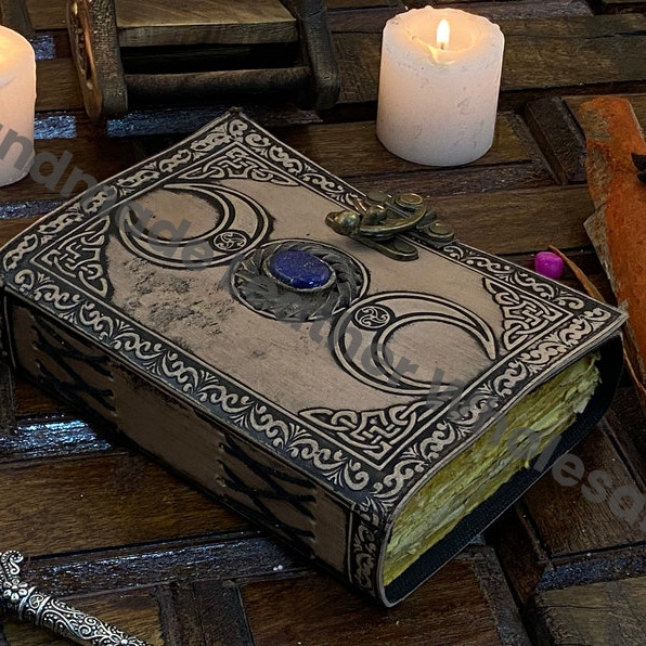 Triple Moon Goddess Leather Journal: Vintage Book of Shadows