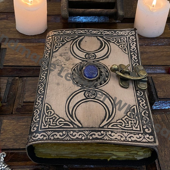 Triple Moon Goddess Leather Journal: Vintage Book of Shadows