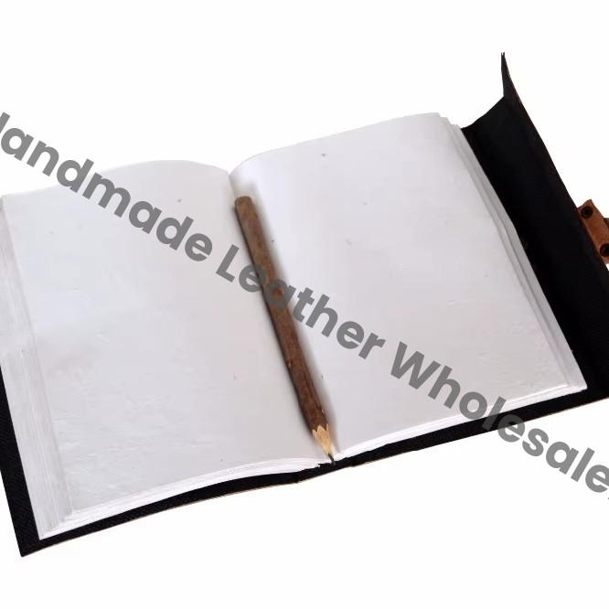 Vintage Custom Print Journal Notebook Hardcover Leather Embossed Leather Hardcover Dragon Diary with Clasp Lock Gift Edition