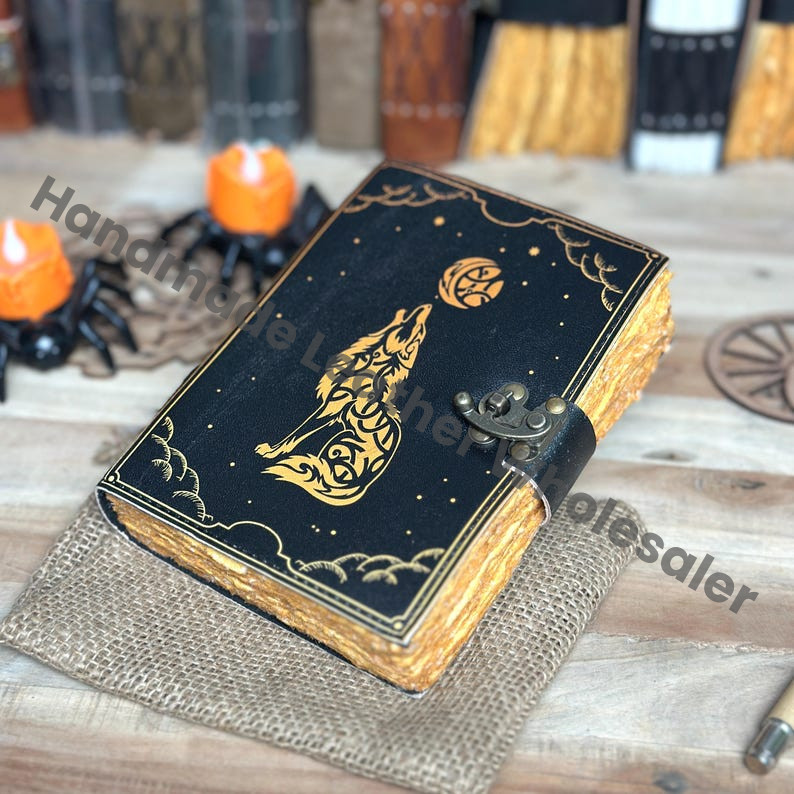 Vintage Wolf Moon Leather Journal: Handmade Spell Book